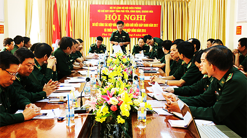 Quang cảnh buổi làm việc.