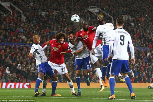 Tiền đạo Romelu Lukaku đang có hiệu suất ghi 6 bàn sau 6 trận trên các mặt trận mà Manchester United tham dự.