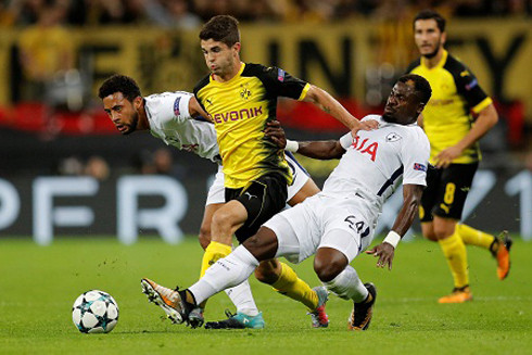 Trận thắng đậm của Tottenham trước Borussia Dortmund có thể xem là bất ngờ trong các câu lạc bộ Ngoại hạng Anh tham dự Champions League 2017-2018.