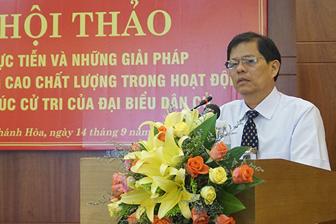 Ông Nguyễn Tấn Tuân phát biểu tại hội thảo