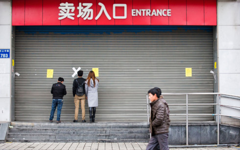 Một siêu thị Lotte (Hàn Quốc) ở Quảng Châu (Trung Quốc) bị đóng cửa. (Ảnh: Reuters)