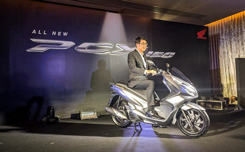  Thế hệ mới của Honda PCX sở hữu diện mạo thời trang, thanh lịch hơn