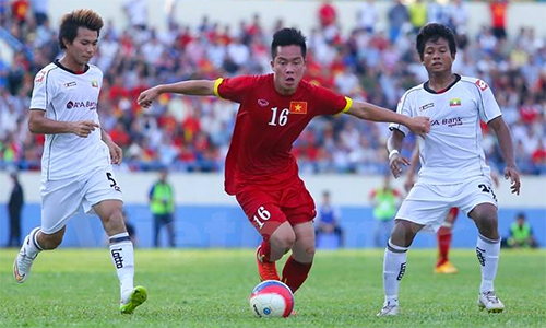 Thanh Bình (số 16) lỡ cơ hội dự giải châu Á cùng U23 Việt Nam. Ảnh: Lâm Thỏa.
