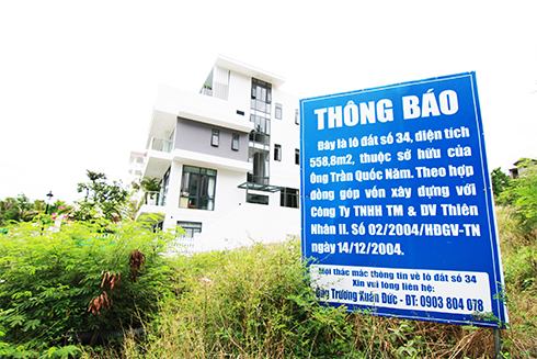 Khách hàng treo biển cảnh báo tình trạng lừa đảo tại  Khu biệt thự Ocean View Nha Trang.