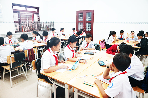 Trường THCS Lê Thanh Liêm (TP. Nha Trang). 