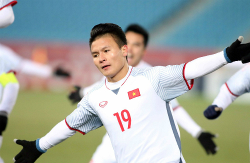 Quang Hải là một trong những cầu thủ gây ấn tượng nhất giải đấu tại Trung Quốc. Ảnh: Anh Khoa.