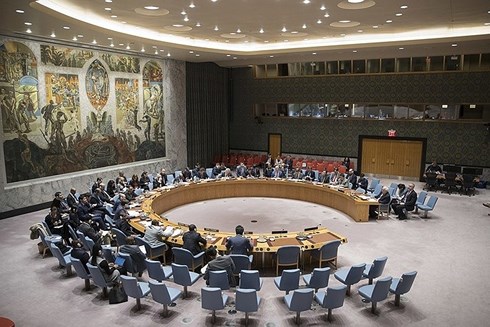 Hội đồng Bảo an Liên Hợp Quốc họp hai phiên trong ngày 9/4. Ảnh: AP
