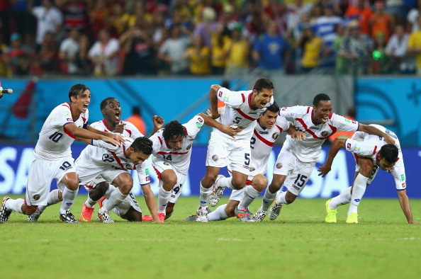 <p style= &quot;text-align: justify; &quot;>Costa Rica bất ngờ lọt vào tứ kết World Cup 2014</p>