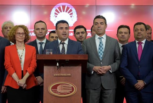 Thủ tướng Macedonia Zoran Zaev phát biểu trước truyền thông sau khi đạt thỏa thuận với Hy Lạp hôm 12/6 về việc đổi tên nước thành Cộng hòa Bắc Macedonia. Ảnh: EPA