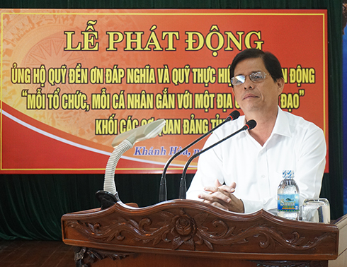 Ông Nguyễn Tấn Tuân phát động ủng hộ 2 quỹ.