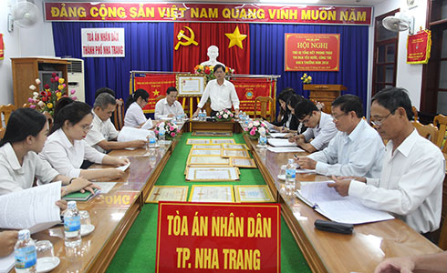 Quang cảnh buổi kiểm tra.