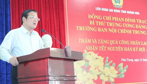 Ông Phan Đình Trạc phát biểu tại buổi lễ.