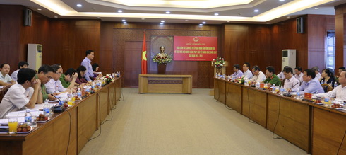 Quang cảnh buổi làm việc.