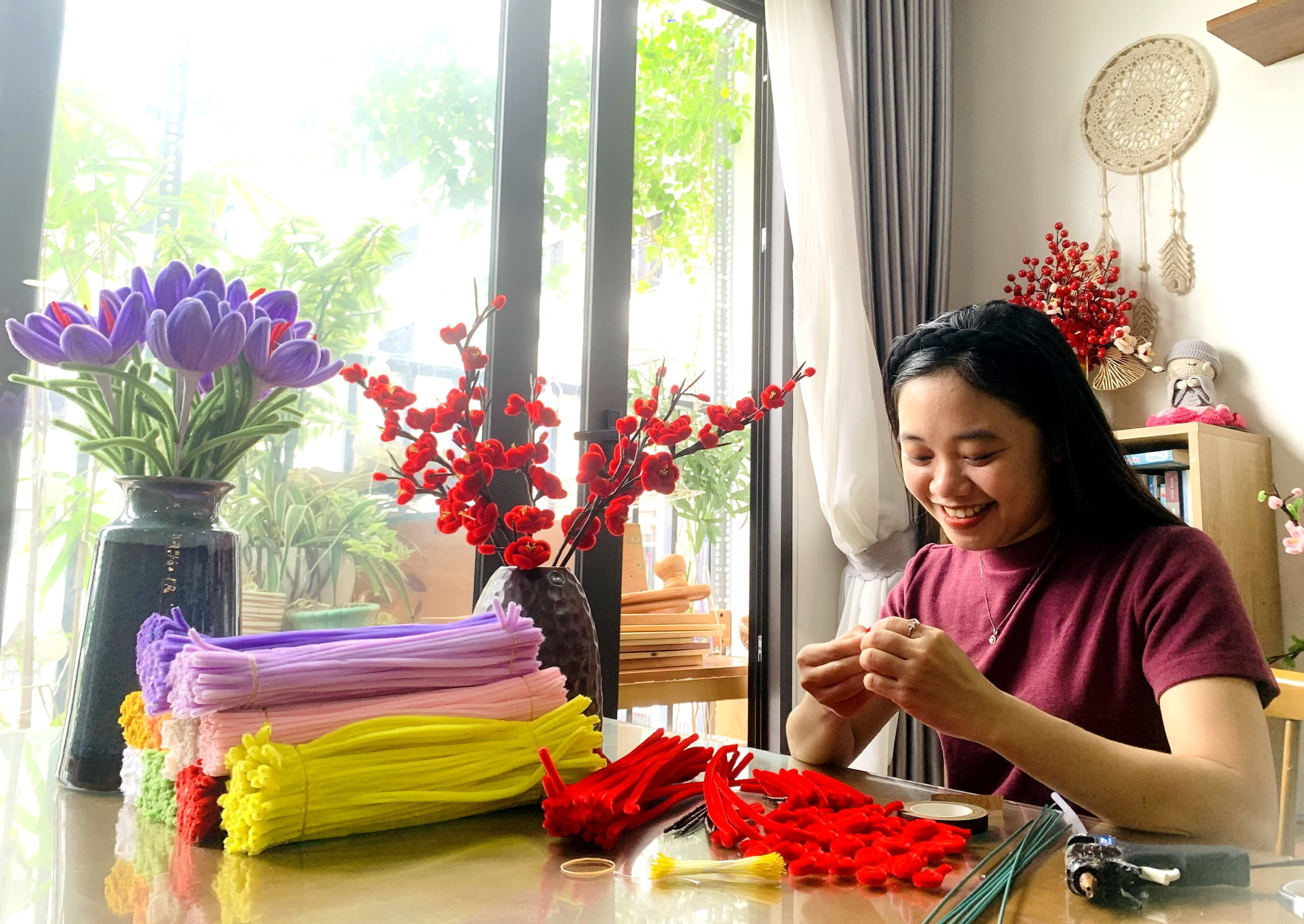 Độc đáo hoa trang trí bằng kẽm nhung