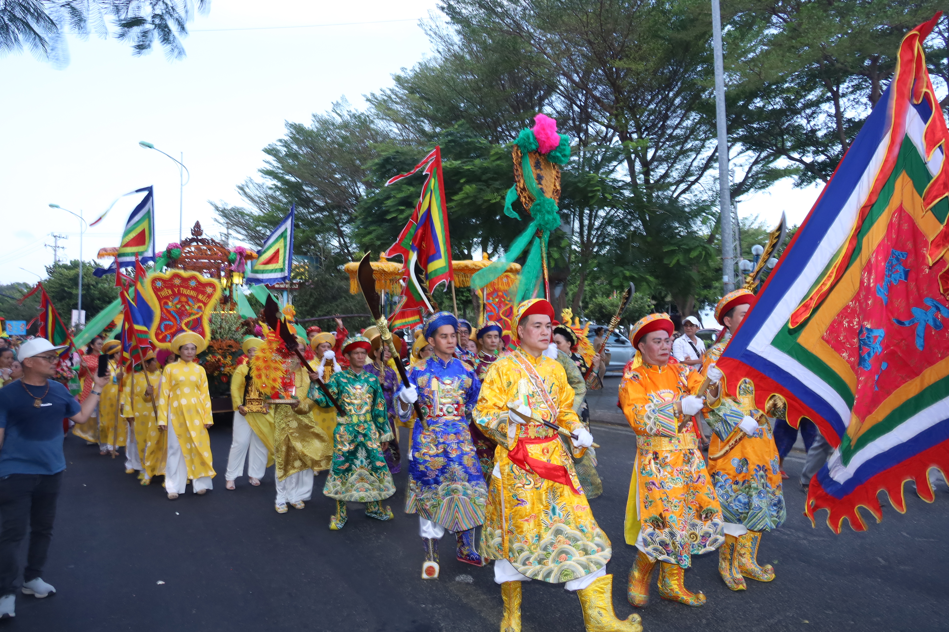 Giữ gìn di sản văn hóa tâm linh 