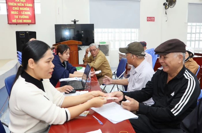 Món quà ấm áp đầu xuân 