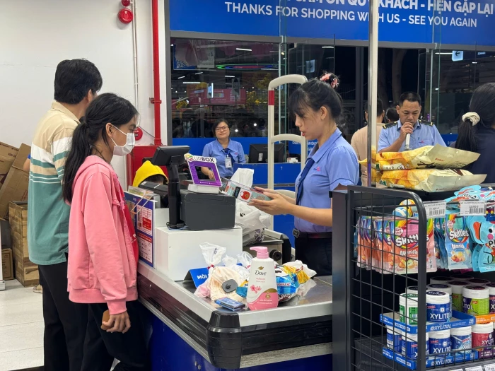 Nhộn nhịp thị trường sau Tết