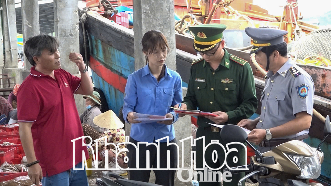 Đồn Biên phòng Vĩnh Lương: Chú trọng công tác vận động quần chúng