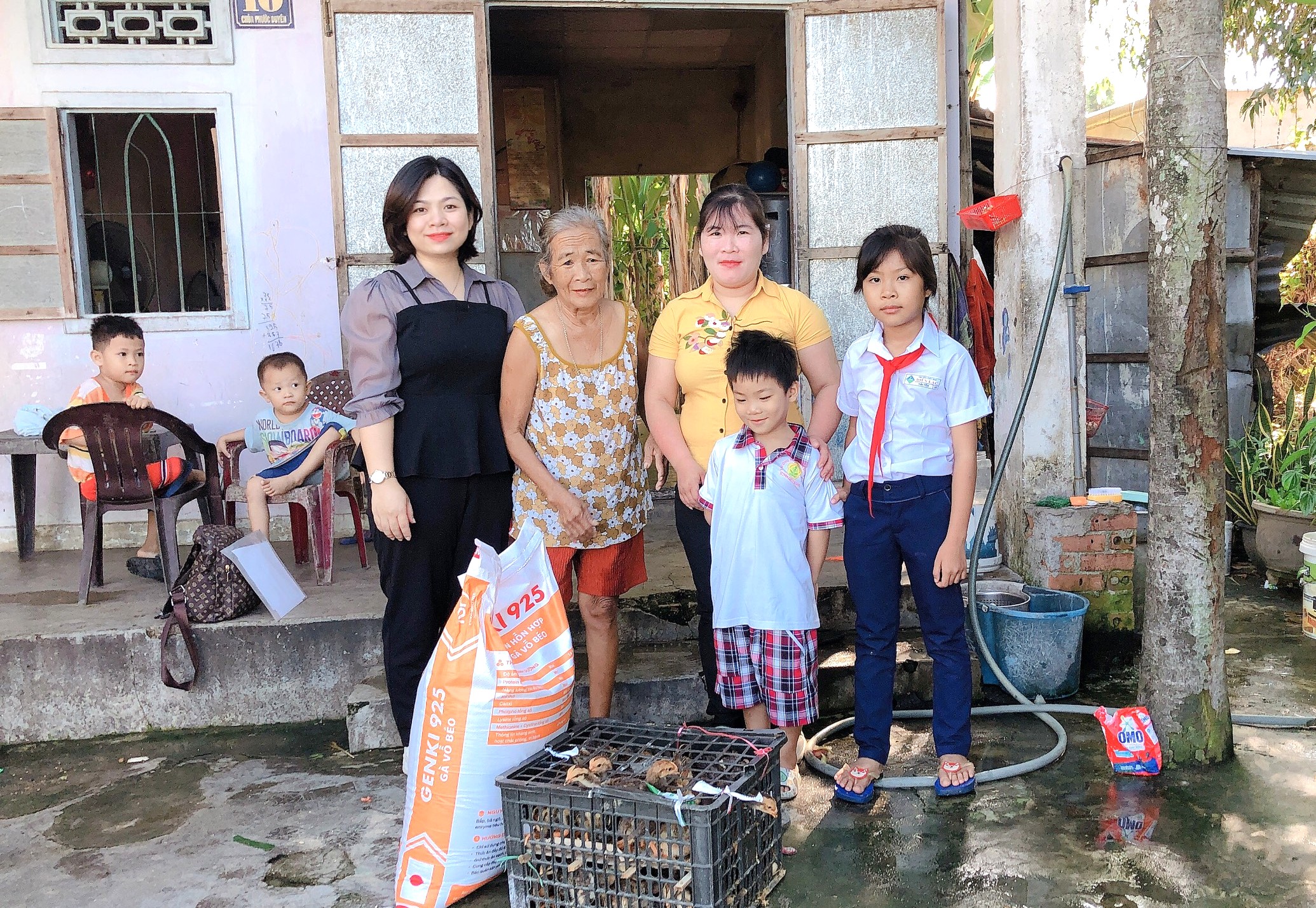 Cầu nối của những hoàn cảnh khó khăn