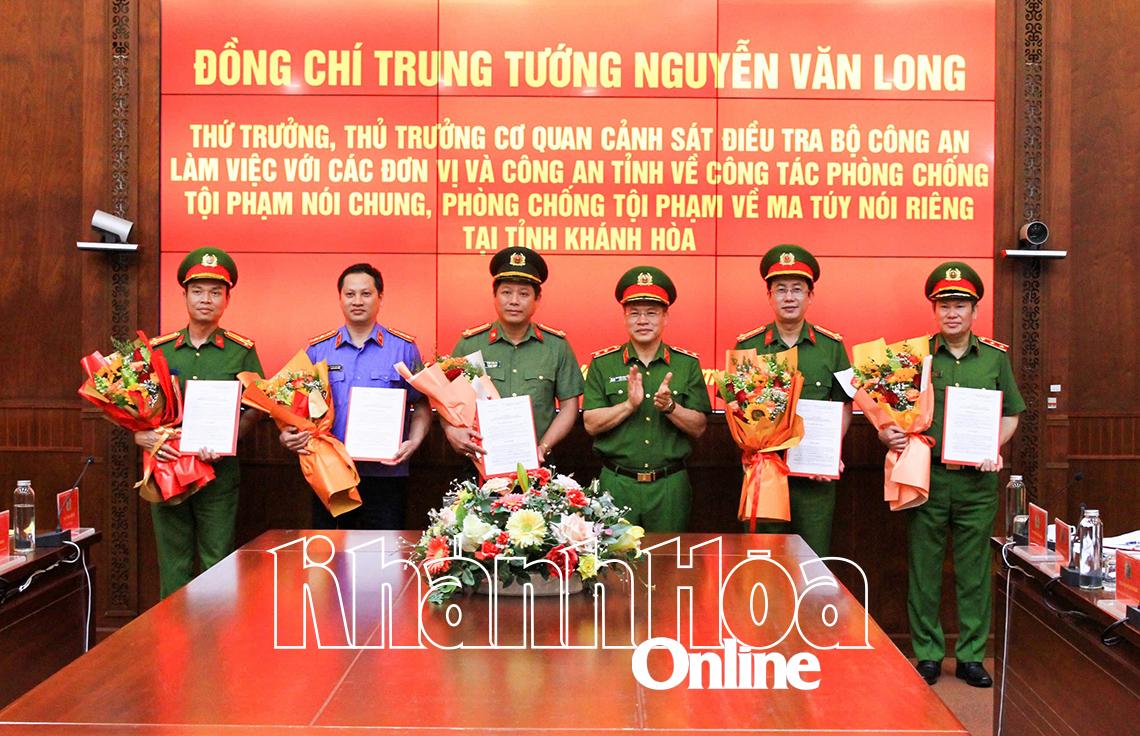 Triệt phá xưởng sản xuất trái phép chất ma túy quy mô lớn