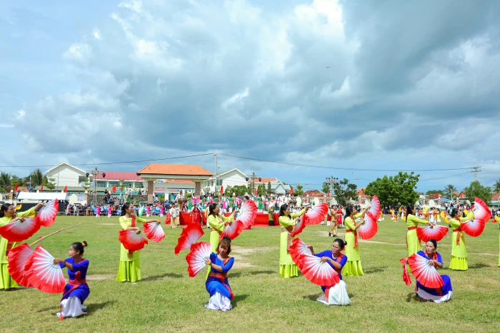 Độc đáo nghệ thuật diễn xướng dân gian Chăm