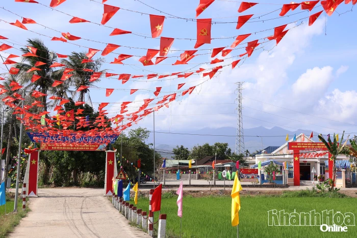 Đồng bào các tôn giáo hướng về ngày bầu cử