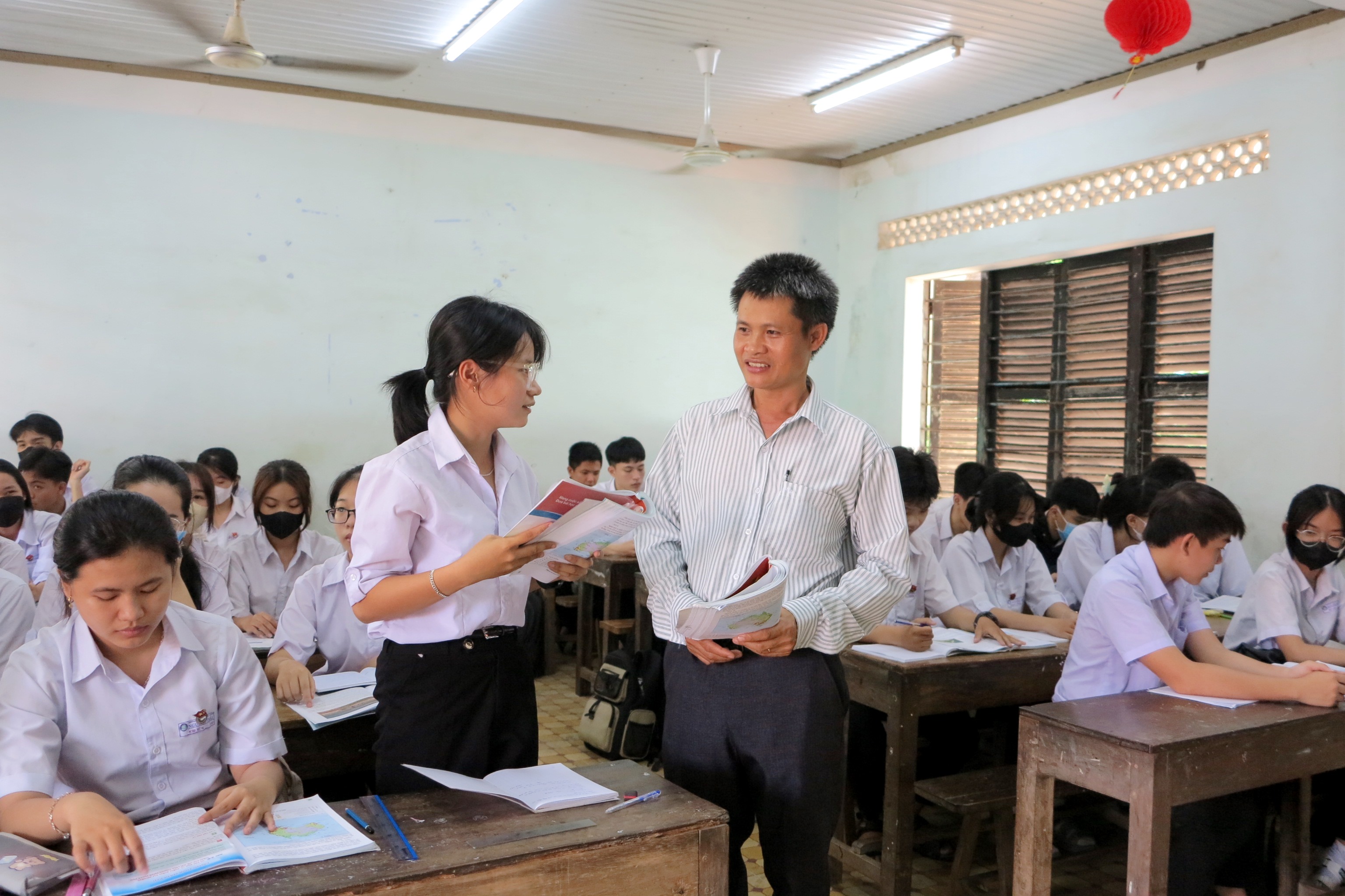 Thầy giáo Địa lý có nhiều trò giỏi