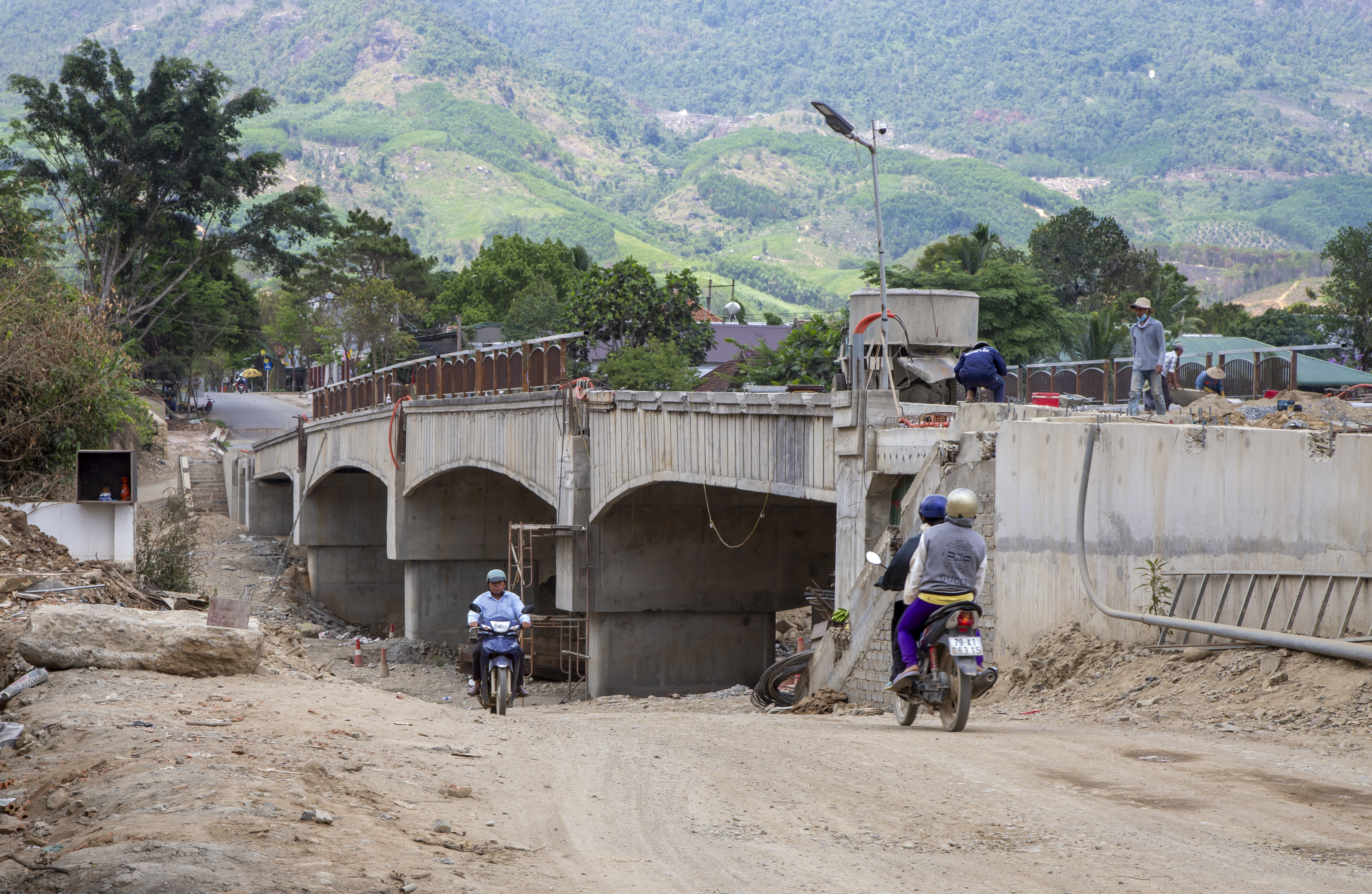 Chương trình phát triển kinh tế - xã hội vùng đồng bào dân tộc thiểu số và miền núi: : ​​​​​​​Tập trung tháo gỡ để đảm bảo giải ngân 100% vốn
