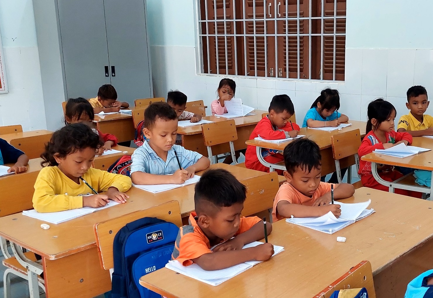 Dạy tiếng Việt trong hè cho trẻ em người dân tộc thiểu số trước khi vào lớp 1