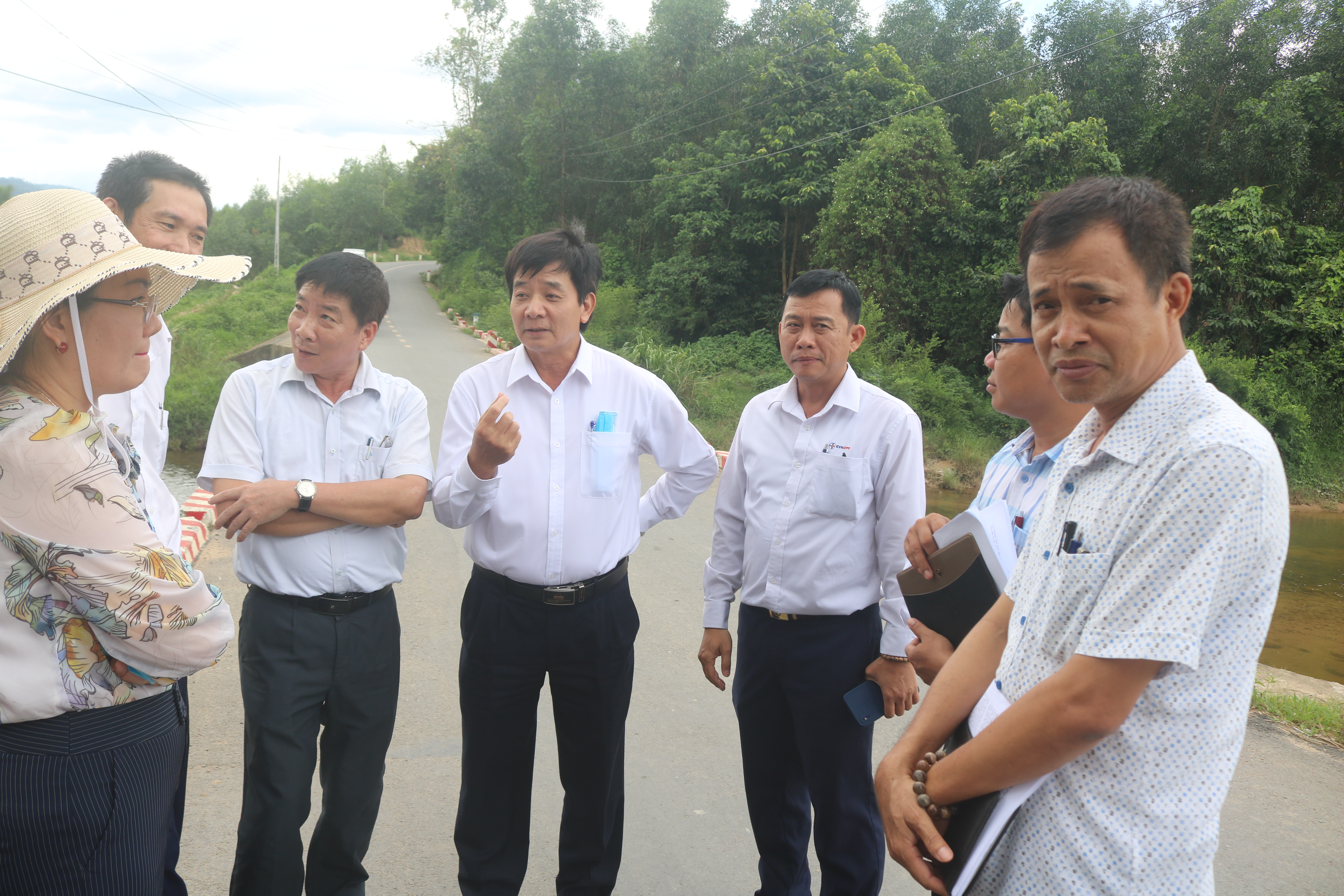 Khánh Vĩnh: Thiếu hệ thống chiếu sáng trên Tỉnh lộ 8B