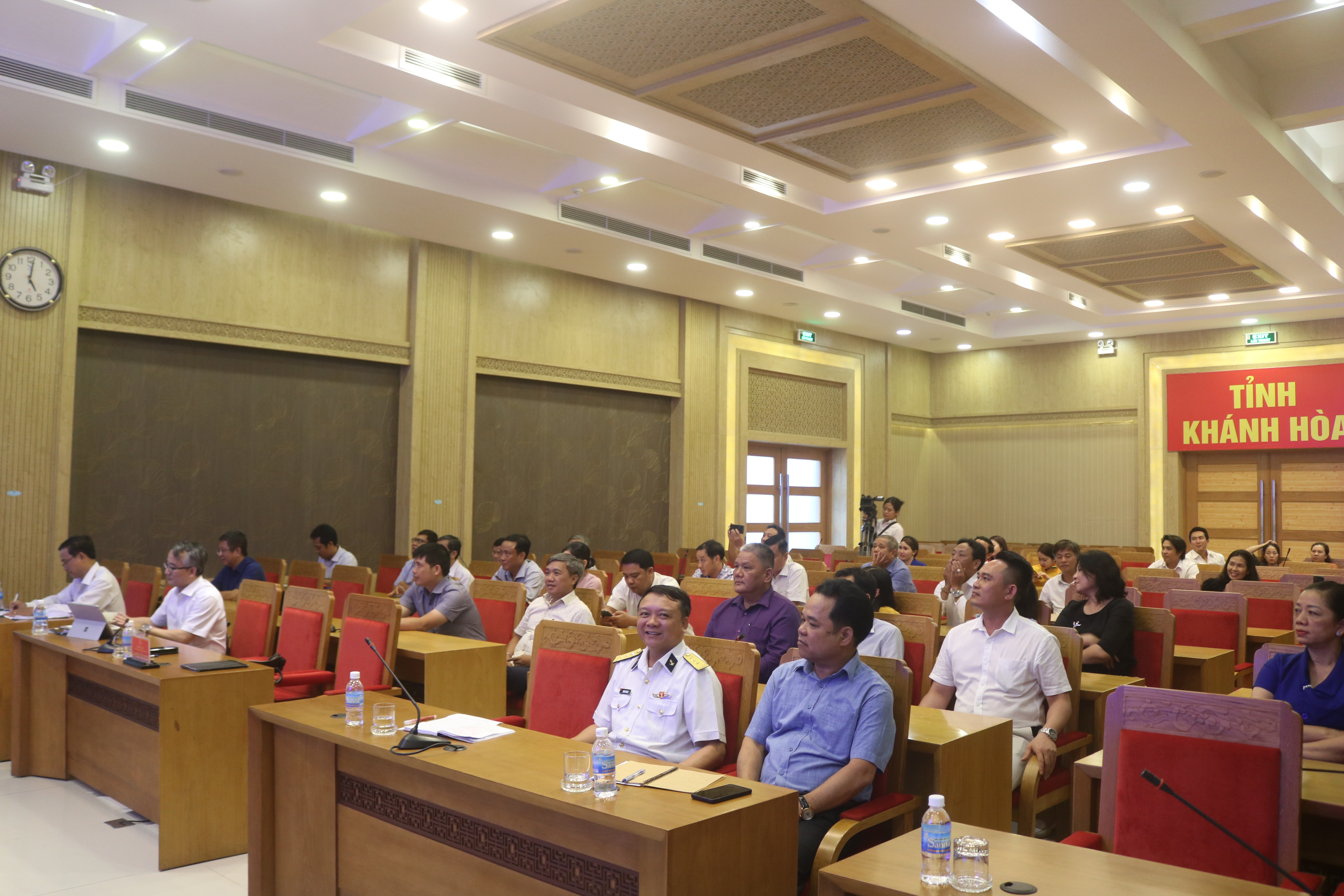 Tổng kết chuyến công tác đưa, đón công chức, viên chức ra Trường Sa