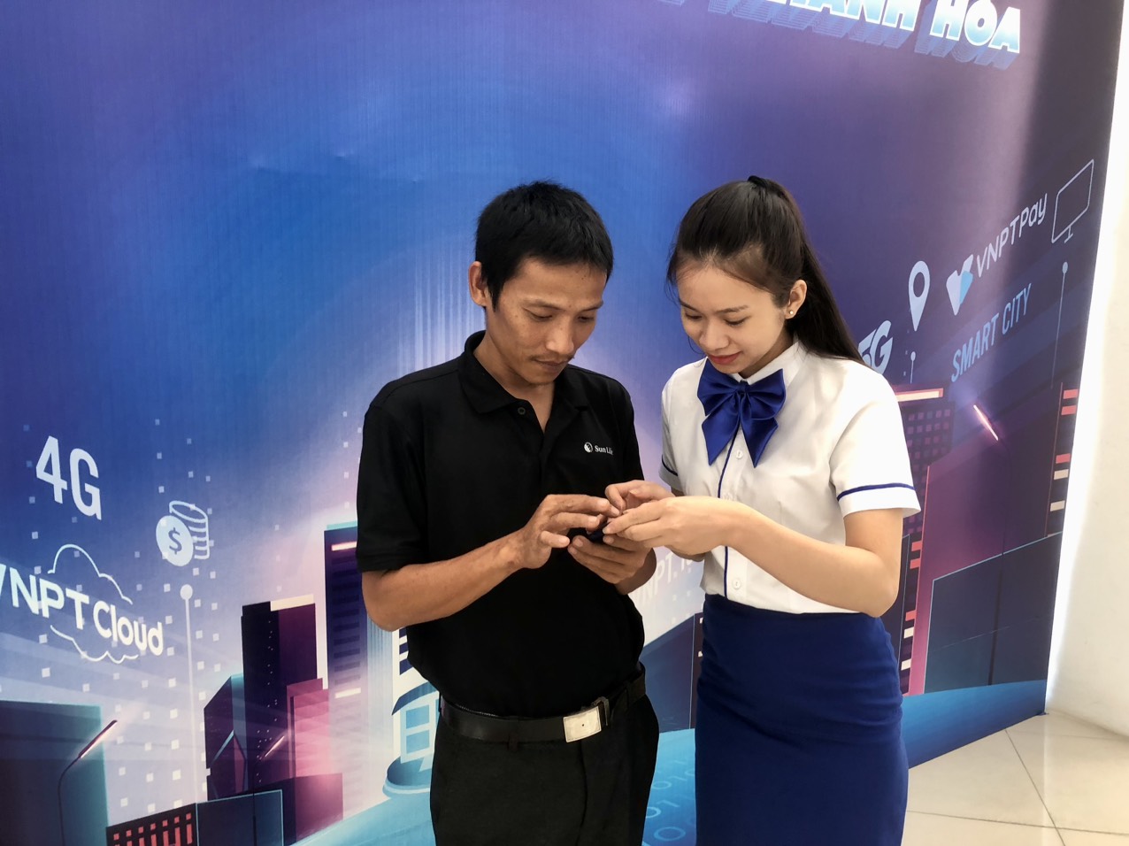 Chuẩn hóa thông tin thuê bao VinaPhone với cơ sở dữ liệu quốc gia về dân cư