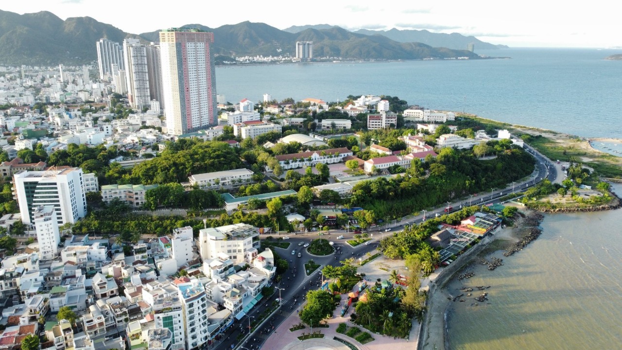 Thực hiện Nghị quyết số 18 của Thành ủy Nha Trang: Duy trì đường thông, hè thoáng