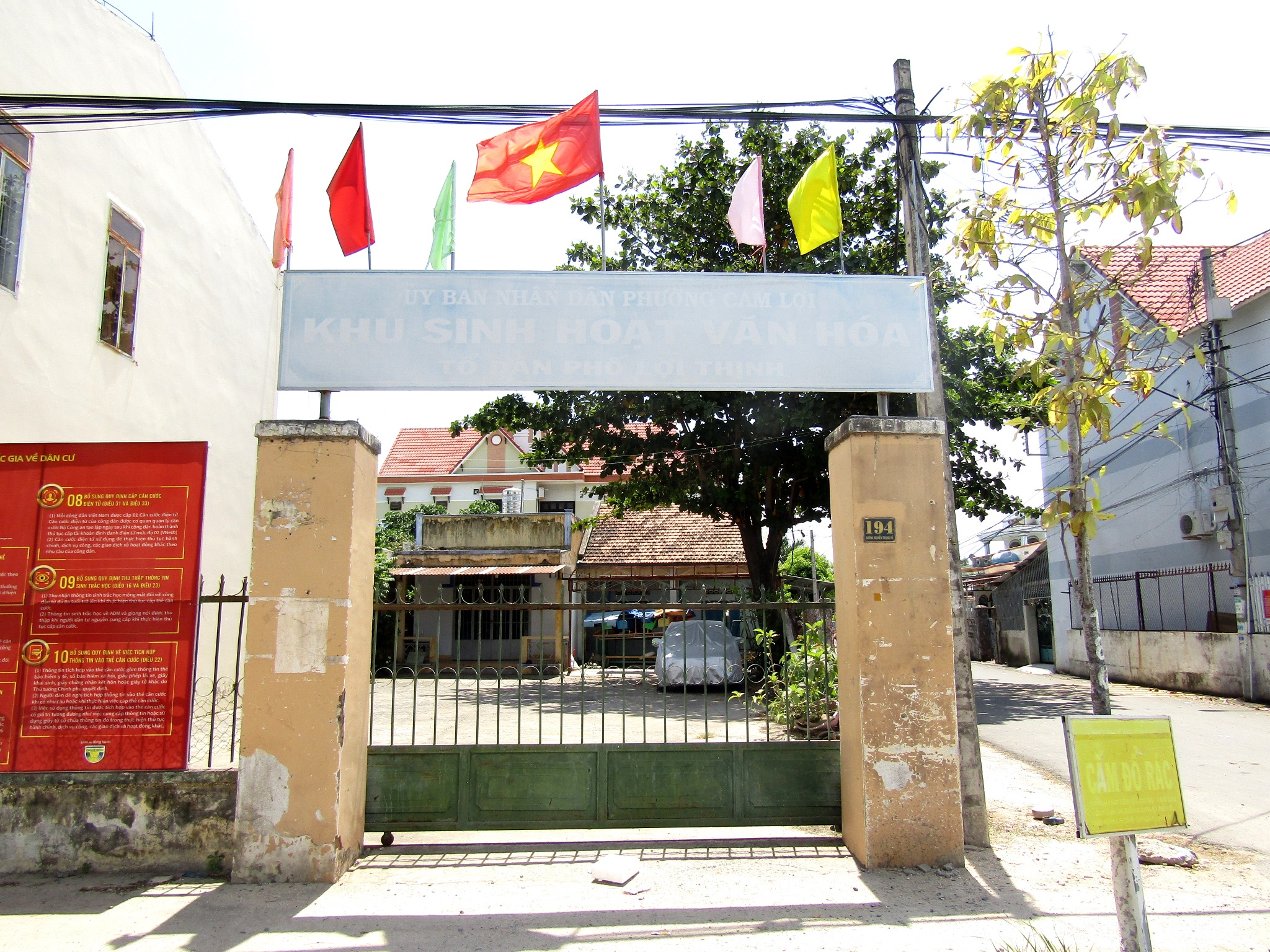 Cần làm mới bảng cổng chào