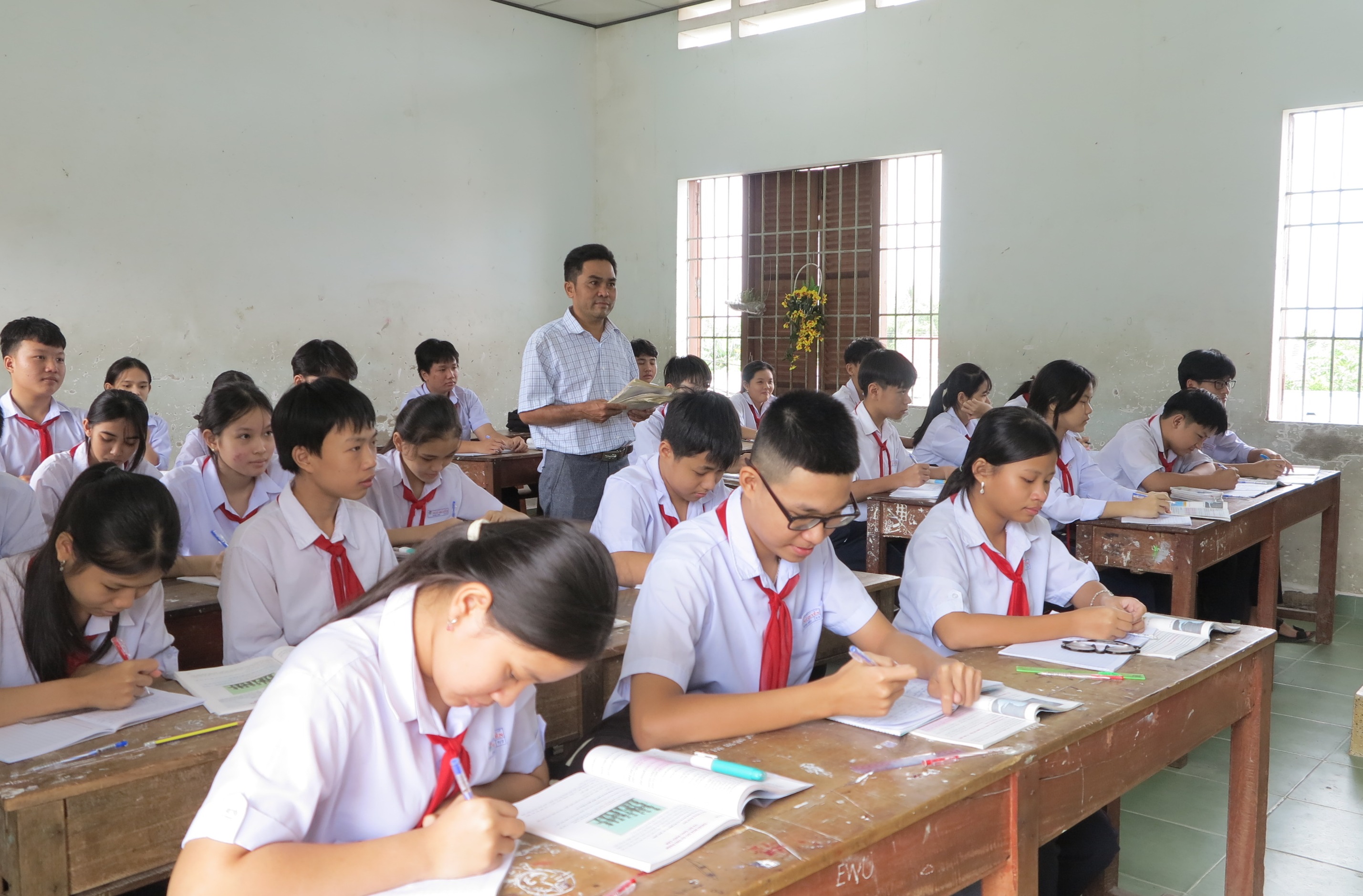 Bồi dưỡng giáo viên gắn với đổi mới chương trình