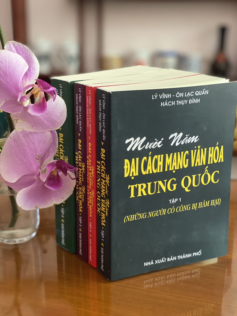Đại cách mạng văn hóa Trung Quốc - bộ sách đáng để tìm đọc