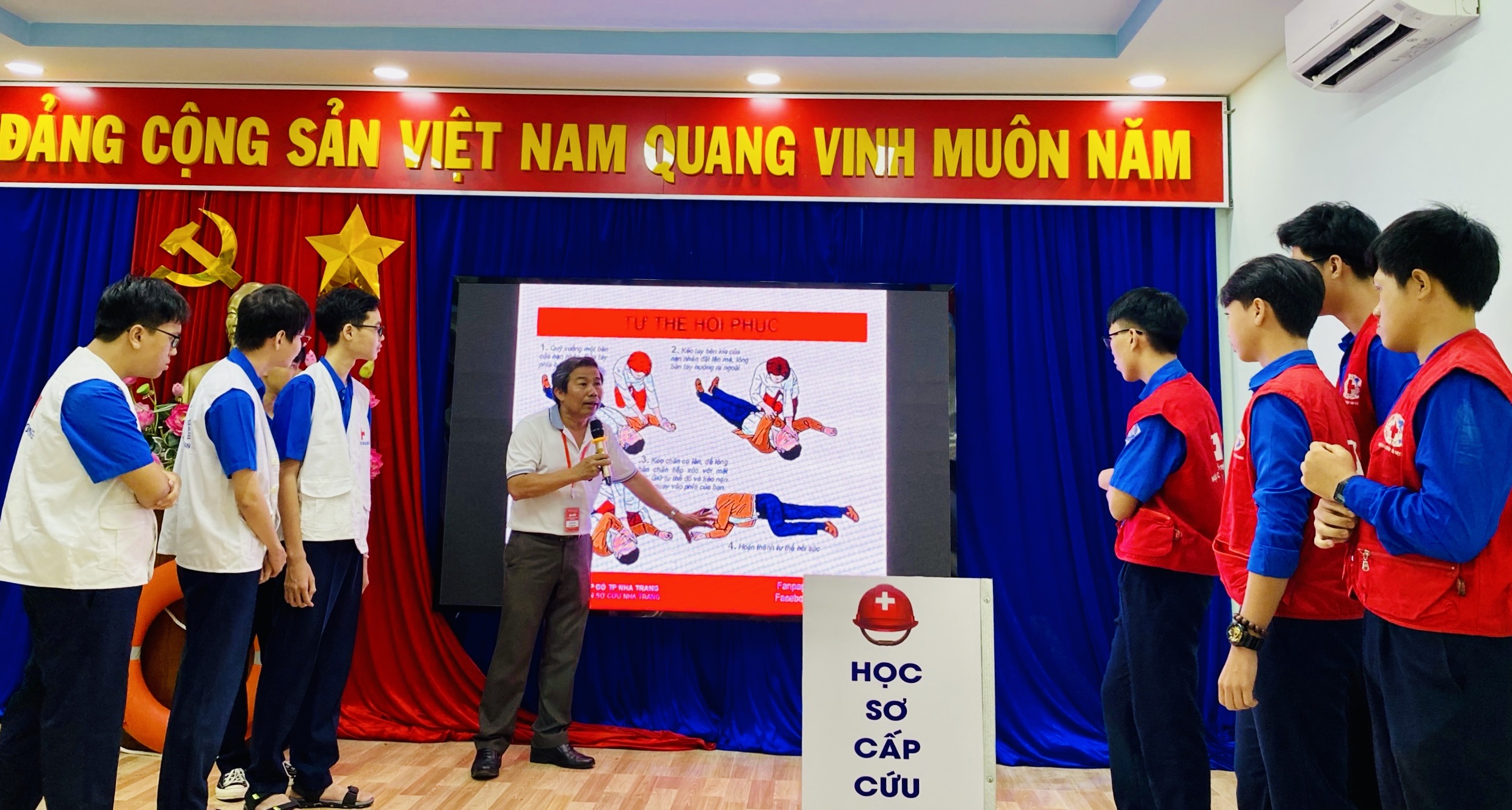 Nha Trang: Trang bị kỹ năng sống cho học sinh dịp hè