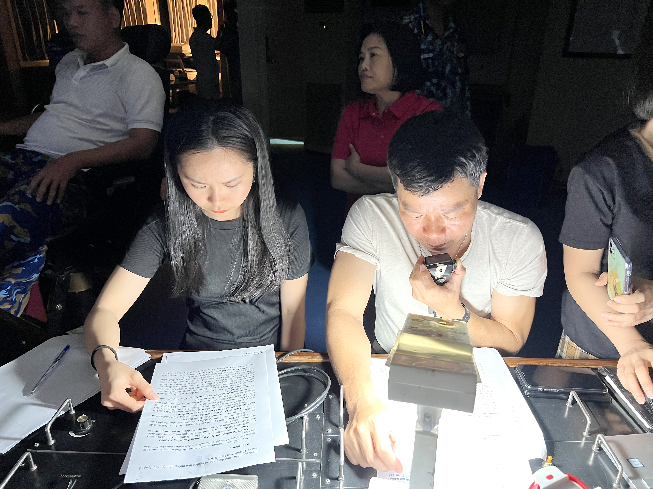 Đây là bản tin trên tàu 571…