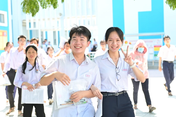 ​​​​​​​Ngày đầu tiên Kỳ thi tốt nghiệp THPT năm 2026: Đề thi có tính phân hóa