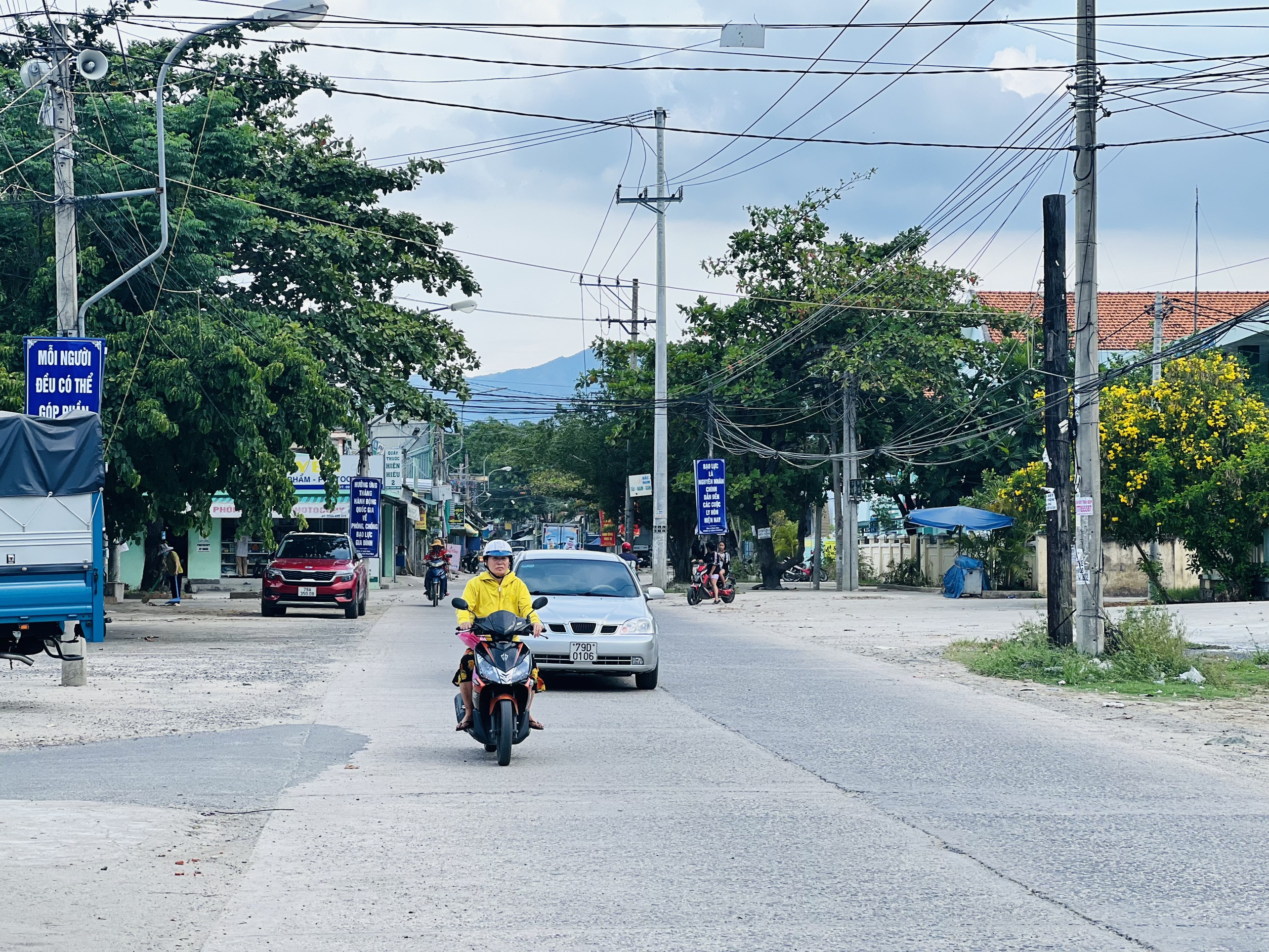 Dự án Đường liên vùng Diên Khánh: Chậm tiến độ
