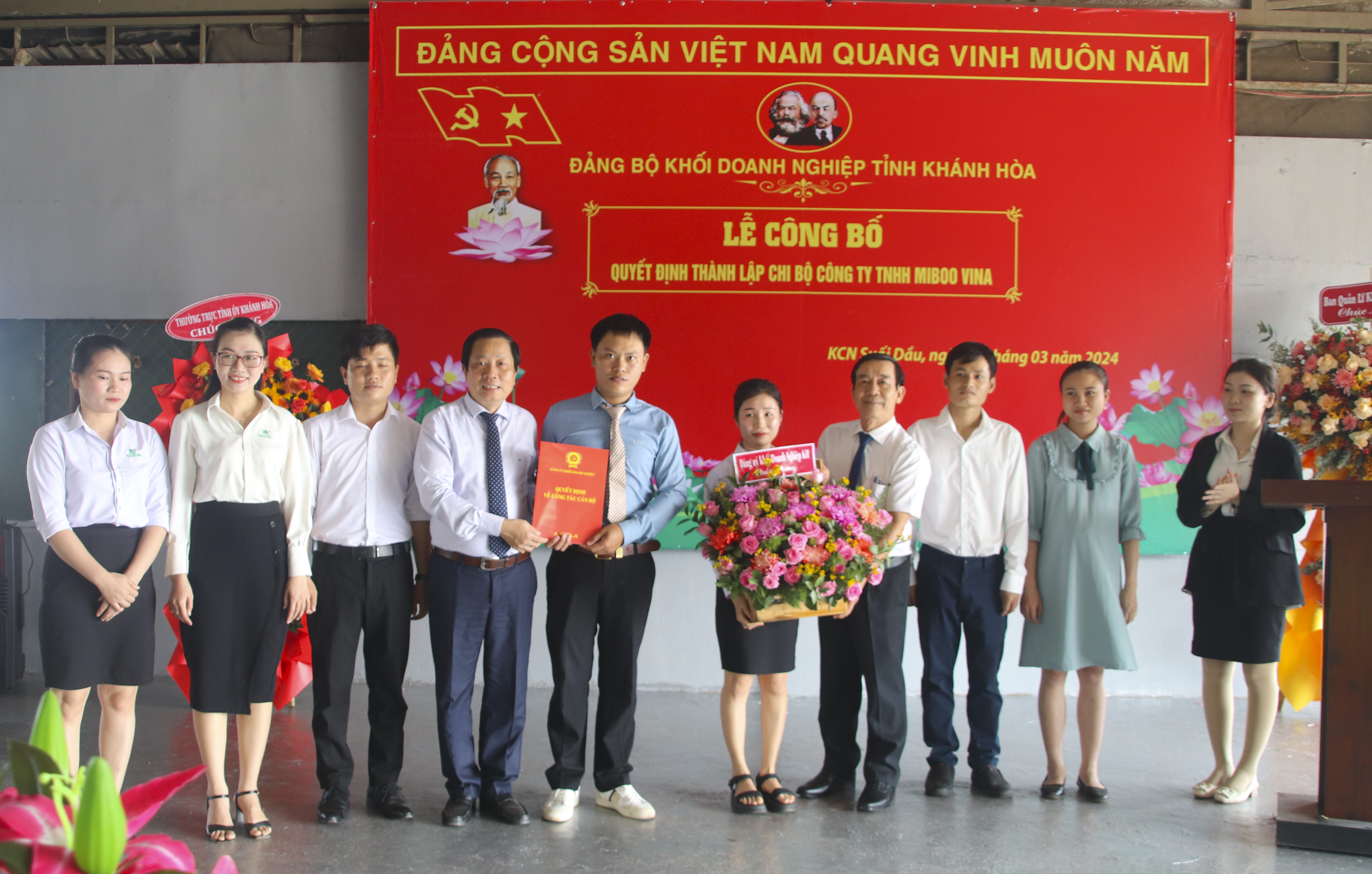 Đẩy mạnh phát triển đảng trong đơn vị kinh tế tư nhân