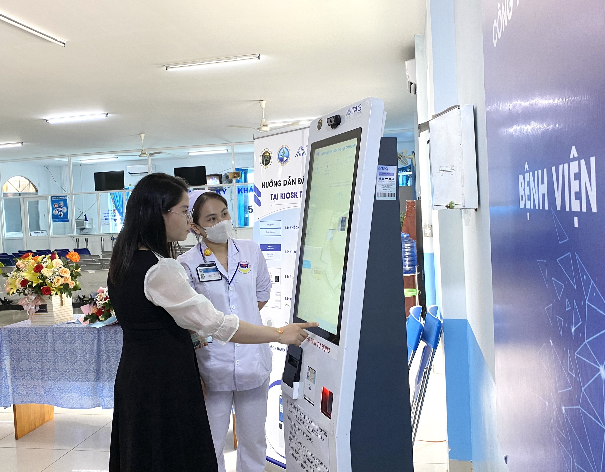 Kiosk tự phục vụ tại bệnh viện: Nhiều tiện ích cho người khám bệnh