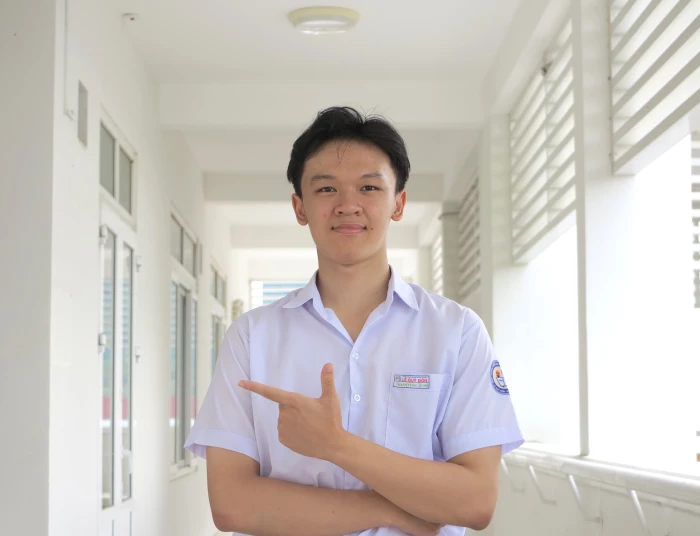 Bản lĩnh của cậu học trò lớp 11 chuyên Sinh