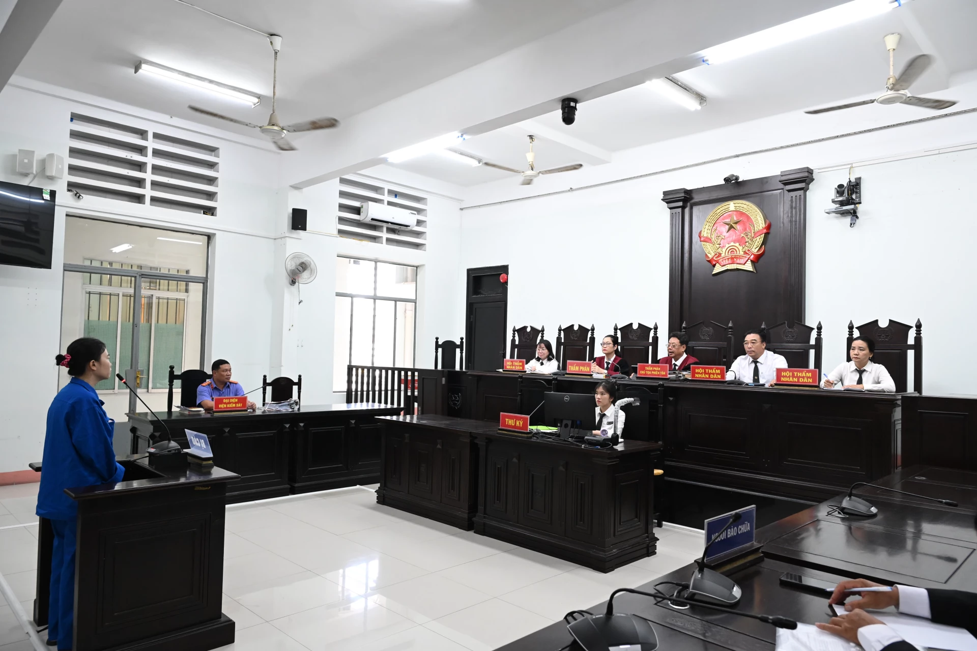 Chiếm đoạt gần 7,5 tỷ đồng, một kế toán lãnh án