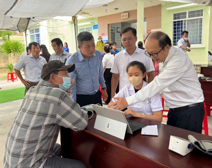 Vì sức khỏe toàn dân