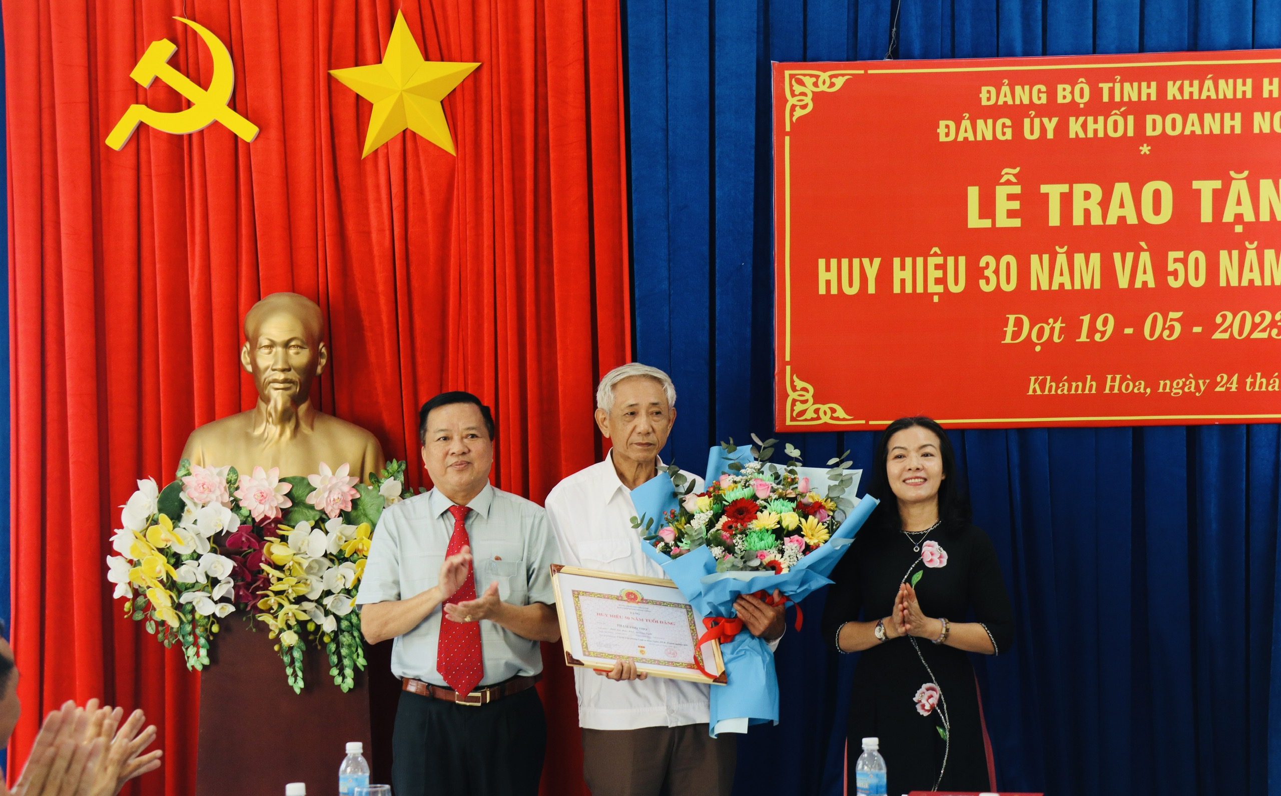 Xứng đáng là "gốc rễ" của Đảng: Kỳ 2:  Đảng là sợi dây gắn kết