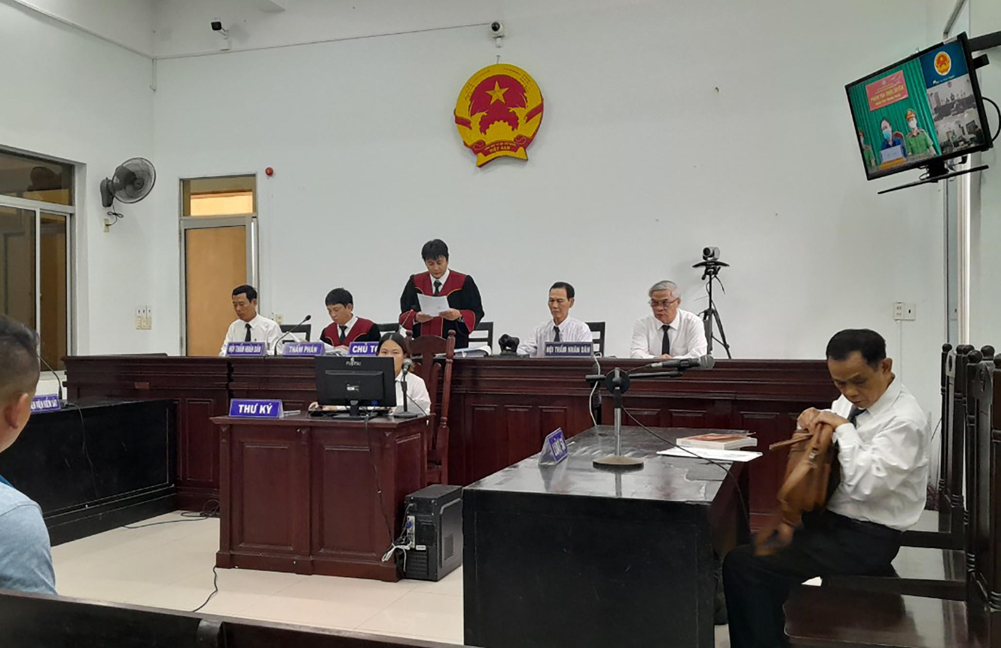 Lừa đặt cọc mua căn hộ rồi chiếm đoạt tiền