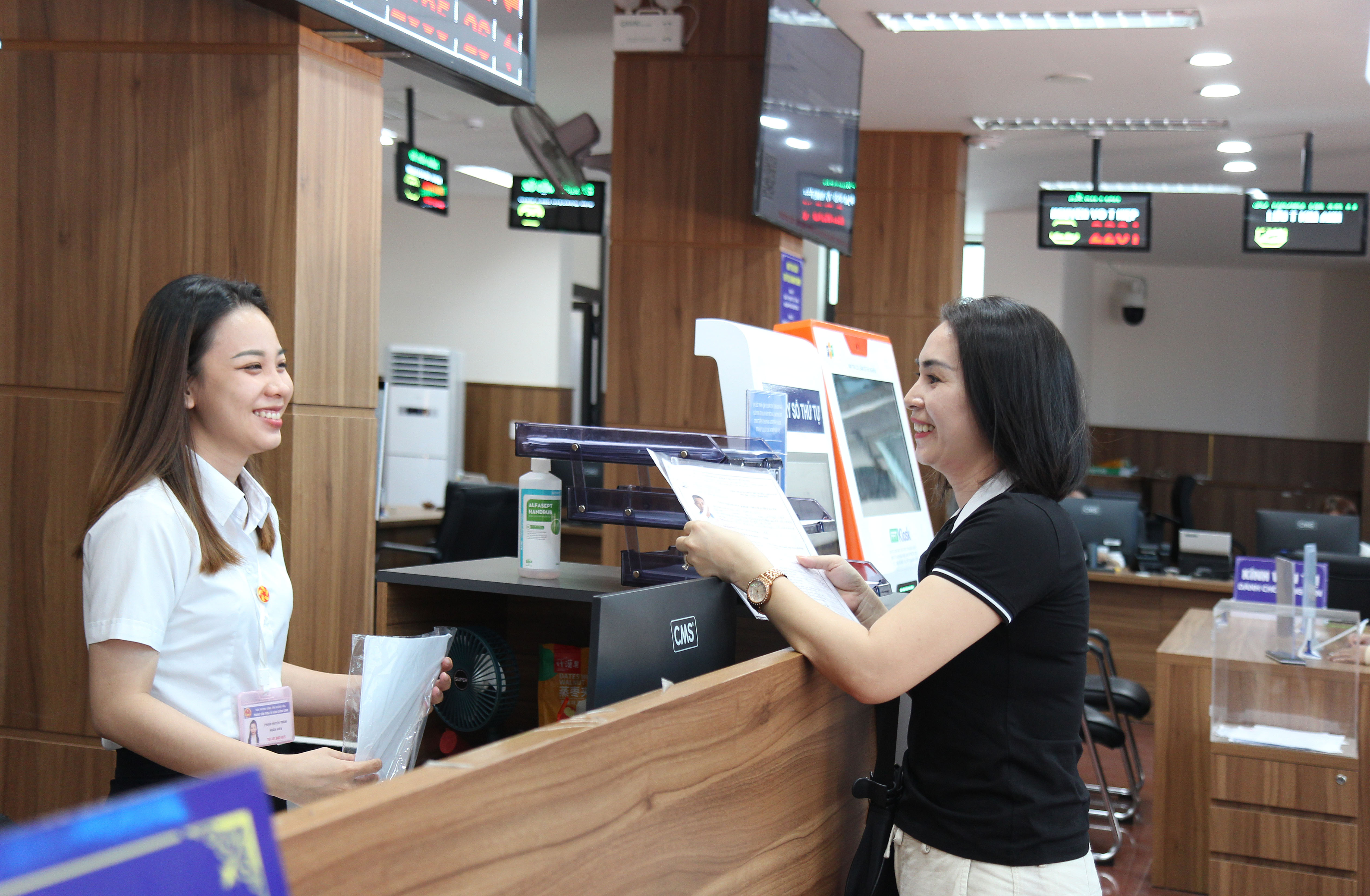 CHÀO MỪNG HỘI NGHỊ VĂN HÓA TỈNH KHÁNH HÒA NĂM 2024: Xây dựng văn hóa phục vụ nhân dân