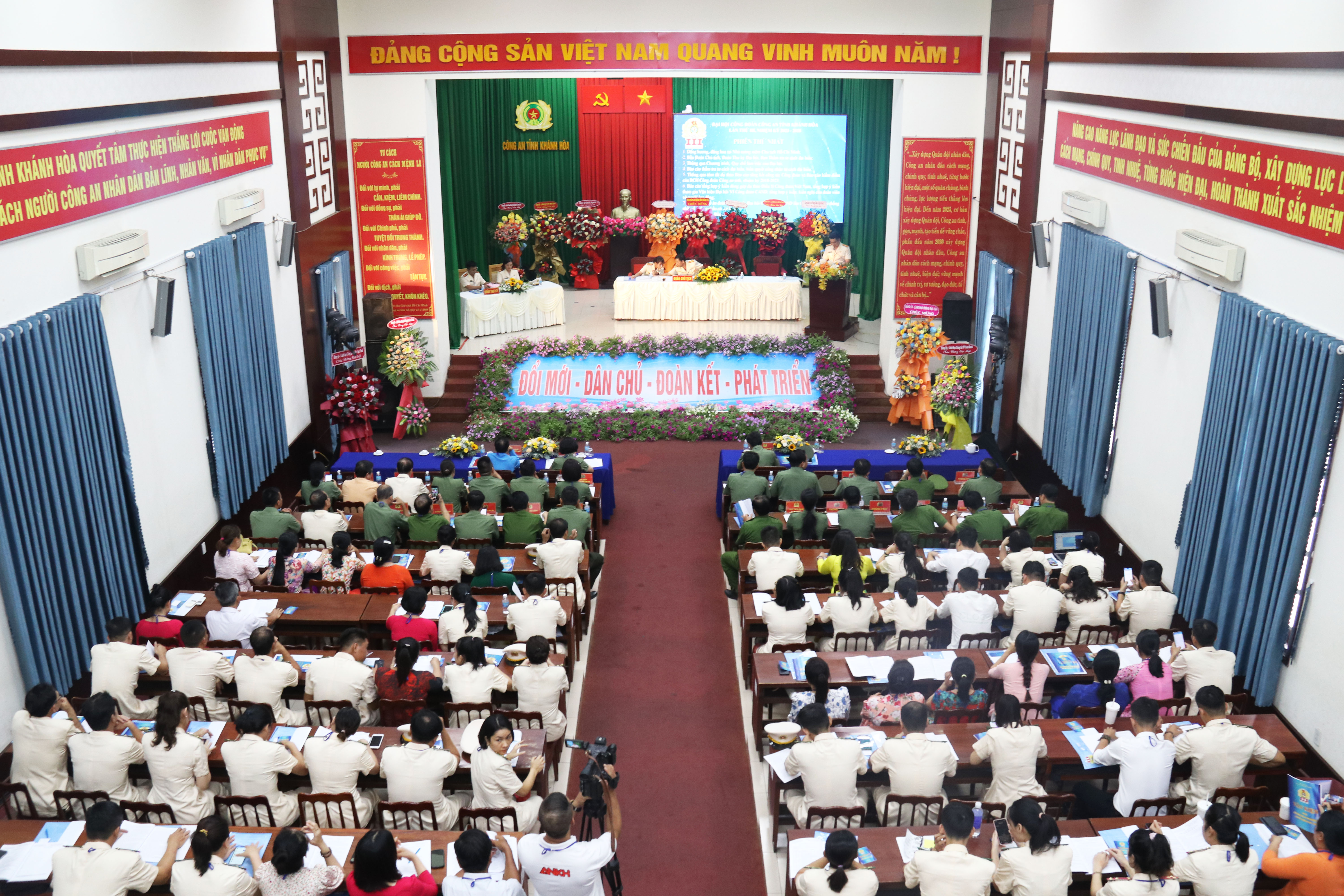 Đại hội Công đoàn Công an Khánh Hòa lần thứ III