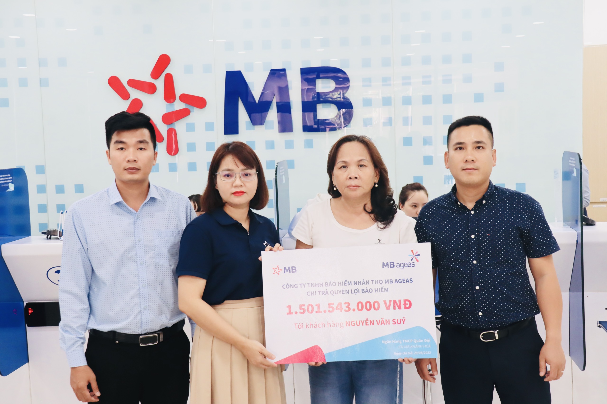 𝐌𝐁 𝐀𝐆𝐄𝐀𝐒 LIFE tại Khánh Hòa: Chi trả hơn 1,5 tỷ đồng cho khách hàng